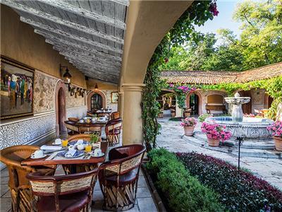 Antigua Santa Monica 4*